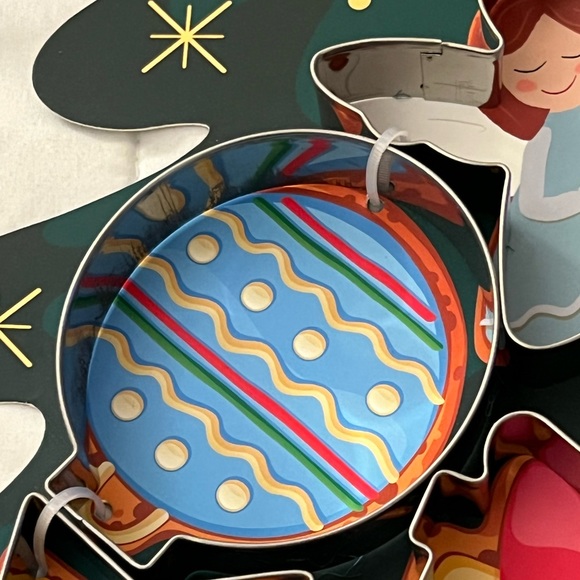 Core Cookie Cutter Set - Picture 6 of 10